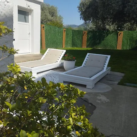 Ra &za Thassos Island * Limenária